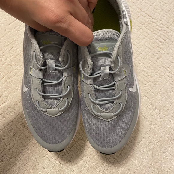 Nike Reposto little kids 2Y in light smoke grey + white check - new with box - Picture 3 of 9